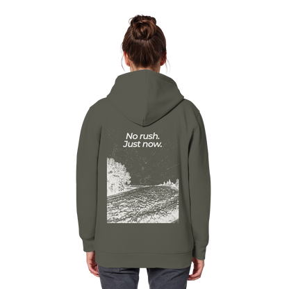 Grüne Wiese - No rush. Just now. - Unisex Bio Basic Hoodie