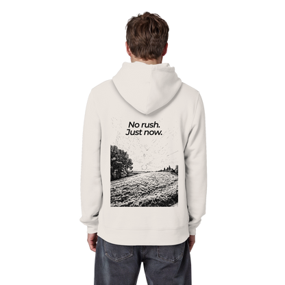 Grüne Wiese - No rush. Just now. - Unisex Bio Basic Hoodie