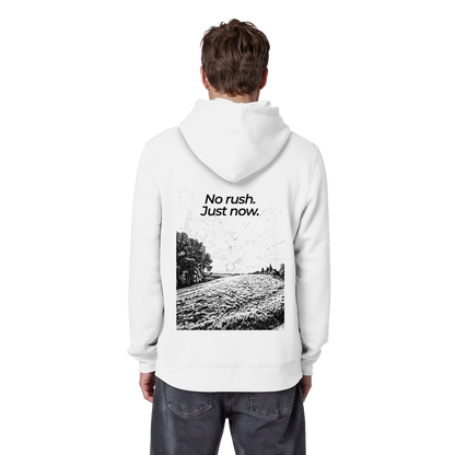 Grüne Wiese - No rush. Just now. - Unisex Bio Basic Hoodie
