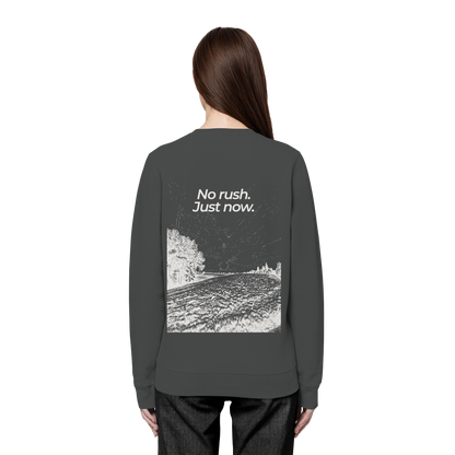 Grüne Wiese - No rush. Just now. - Unisex Bio Basic Sweatshirt