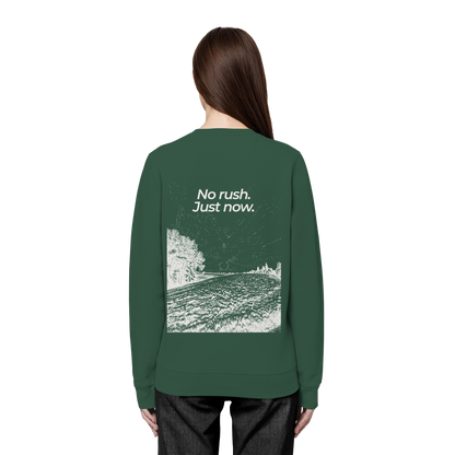 Grüne Wiese - No rush. Just now. - Unisex Bio Basic Sweatshirt