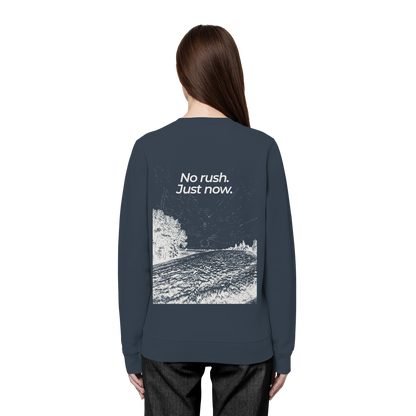 Grüne Wiese - No rush. Just now. - Unisex Bio Basic Sweatshirt
