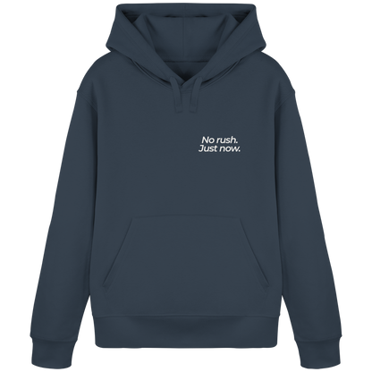 Grüne Wiese - No rush. Just now. - Unisex Bio Basic Hoodie