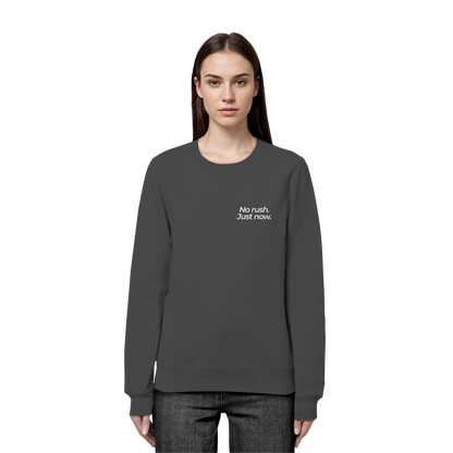 Grüne Wiese - No rush. Just now. - Unisex Bio Basic Sweatshirt